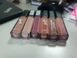 Classic 24Hour Lip Gloss